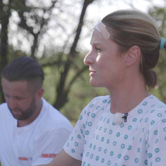 Radna akcija sa Tamarom - Sreda, 12. novembar - Pomoć stiže porodici Mijatović koja ima petoro dece