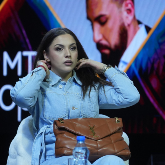 Nadica Ademov ima STROGO PRAVILO za dadilje - dok ovo ne urade ne idu kući!