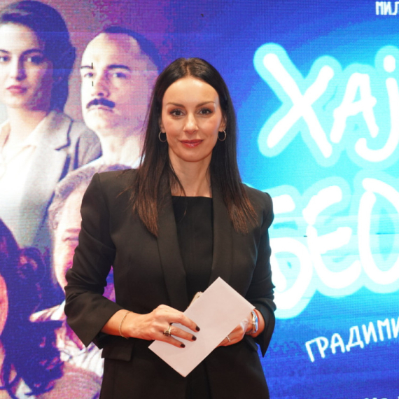 Ćerka Slobode Mićalović i Vojina Ćetkovića uplovila u SVET GLUME: "Bila sam u fazonu samo da nemamo ZAJEDNIČKU SCENU"