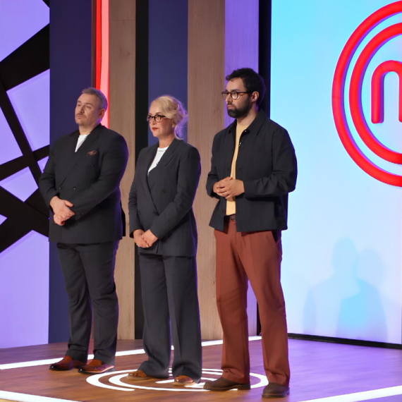 Opet suze u „MasterChef-u“: Evo ko je napustio takmičenje - Sudija Filip imao MOĆNU PORUKU za NJU! „Ovo je nešto najlepše što mi je neko rekao...“