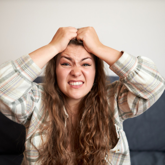 DNEVNI HOROSKOP ZA 18. NOVEMBAR: Ovnovima ništa ne ide po planu; Škorpije prave grešku koja će da ih KOŠTA, a Blizanci imaju previše OBAVEZA!