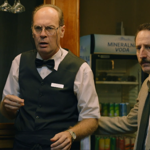 Hotel *** - Utorak, 18. novembar - Deki doživljava nervni slom