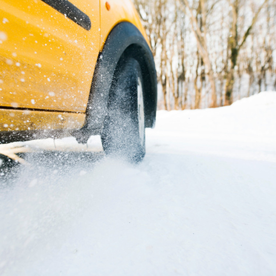 Zbog snežnih padavina, u ovim predelima biće vam neophodna ZIMSKA OPREMA