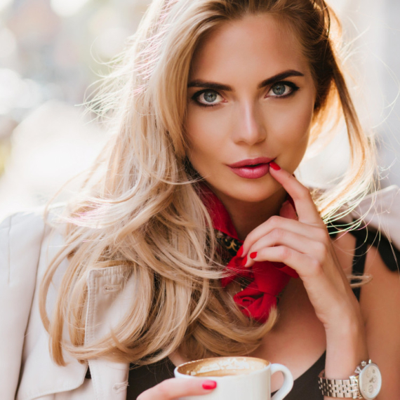 DNEVNI HOROSKOP ZA ČETVRTAK 20. NOVEMBAR: Vodolije žele BOLJE DA UPOZNAJU određenu osobu, Vage nervozne, Blizanci posebno HARIZMATIČNI