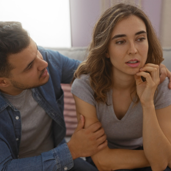 HOROSKOP ZA PETAK, 21. NOVEMBAR: Jarčevi jedva čekaju jedan SUSRET; Ribe osećaju potrebu da voljenoj osobi kažu SVE ŠTO SU PREĆUTALI!