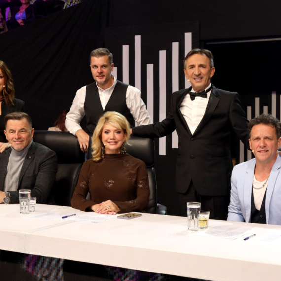 Suzana Mančić ponovo kao "LOTO devojka", saopštila ko ide dalje u "Nikad nije kasno"