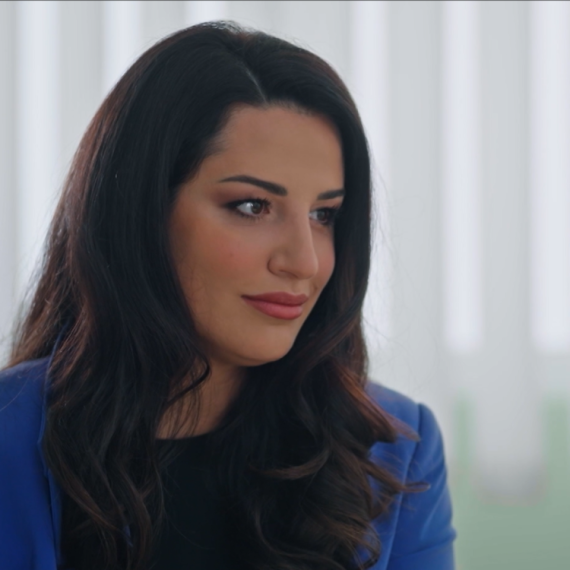 Igra sudbine: Strast i osveta - Petak, 21. novembar - "Došla sam zbog DNK testiranja"