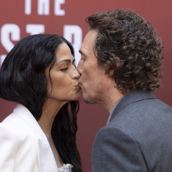 Kako je Metju Mekonahi pronašao ženu svog života? Jedan erotski san ga je "otreznio"