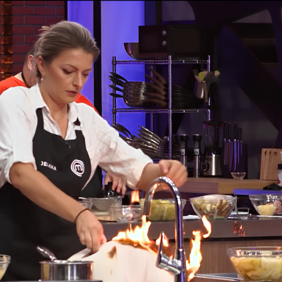Buknula VATRA u kuhinji „MasterChef Srbija“: Takmičarka USPANIČENO počela da viče