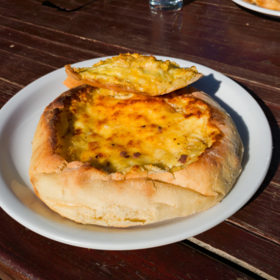 Užički kuvar osmislio "LEPINJU ZA SVET": Pogledajte kako izgleda SAVREMENA verzija komplet lepinje!