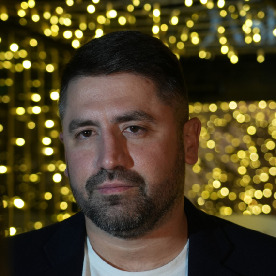 Nikola Rađen POSTAO VODITELJ na TV B92: "Do sada smo snimili već 8 epizoda"