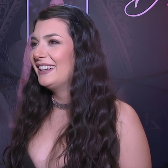 Nagovarali su je da peva KOMERCIJALNE PESME, ali ona NIJE ODUSTAJALA od svojih snova! Danica otkrila i KAKVA je bila sa 16 godina