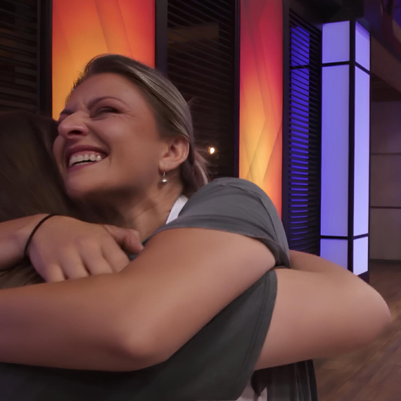 „Jelenina ćerka IZLAZI IZ FRIŽIDERA“