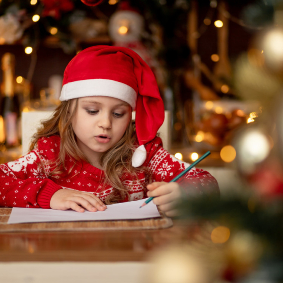 Mama objavila spisak želja svoje ćerke za Deda Mraza: "Srce mi se slomilo"