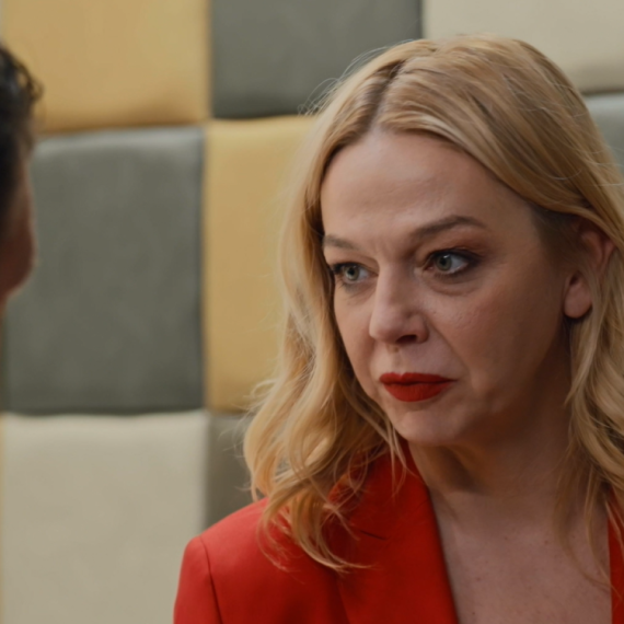 Igra sudbine: Strast i osveta - Sreda, 3. decembar - "Ti to sa mnom raskidaš?"