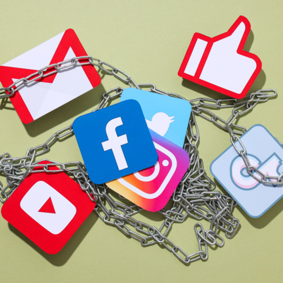 Zabrana društvenih mreža za mlađe od 16 godina stupila na snagu u Australiji