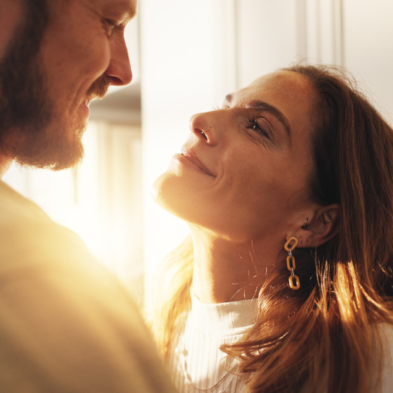 Odanost im je prioritet: Tri horoskopska znaka u kojima se rađaju NAJVERNIJI PARTNERI