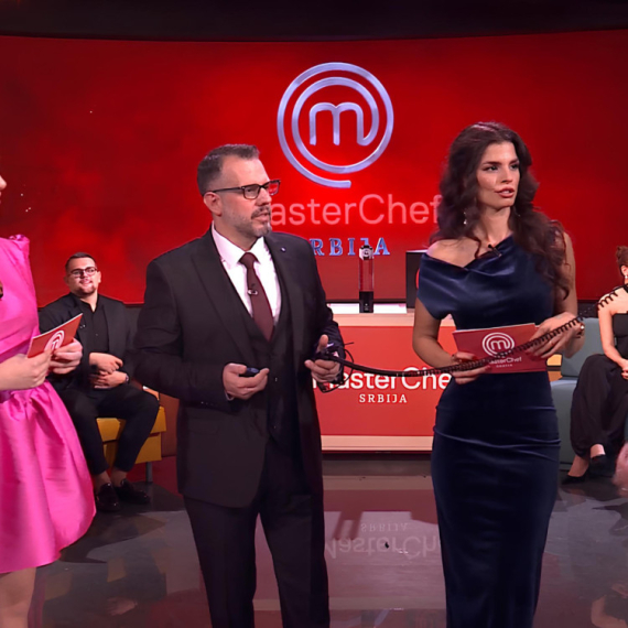 PRAVI SU TANDEM! Sanja i Aleksandar u novoj igrici dali SVE OD SEBE! Razumeju se i BEZ SLUŠANJA