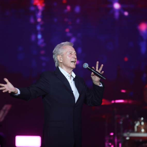 Da nije bilo supruge Gordane, OVAJ HIT Miroslava Ilića ne bi ugledao svetlost dana!