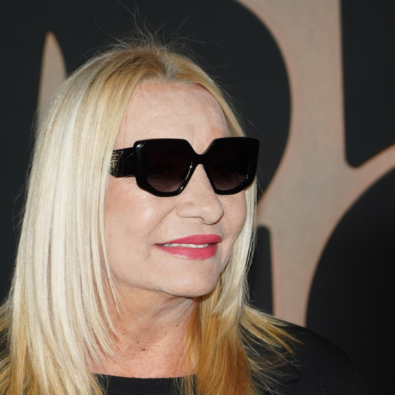 Detalj iz privatnog života koji MALO KO ZNA: Evo gde je rođena Vesna Zmijanac