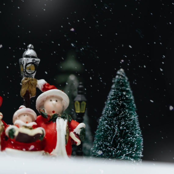 Danas se obeležava Badnji dan po gregorijanskom kalendaru