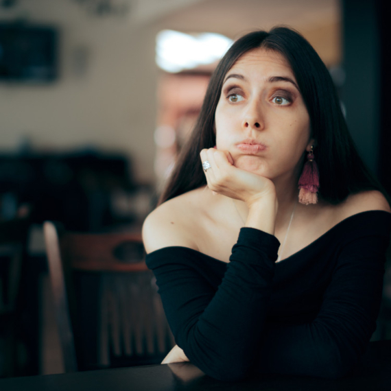 DNEVNI HOROSKOP ZA ČETVRTAK 25. DECEMBAR: Jarčevima su potrebne PROMENE, Škorpije teško ostvaruju LJUBAVNE PLANOVE, Bikovi u ozbiljnim POSLOVNIM PROJEKTIMA