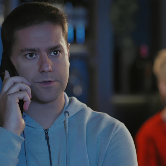 Igra sudbine: Strast i osveta - Četvrtak, 25. decembar - Aleksa odlučan da radi DNK test