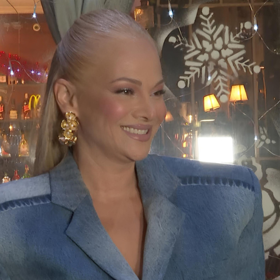 "Do 18. godine nisam štikle ni obula" Danas voli DAMSKI STIL, a evo KAKO je Ilda Šaulić nekada izgledala