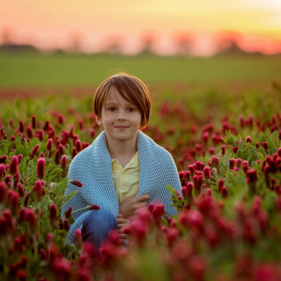 Odrastanje bez braće i sestara: Ovih 11 lekcija jedinci uče na teži način