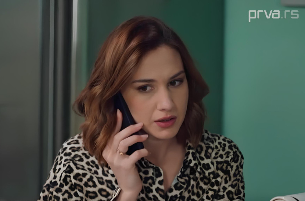 Igra sudbine: Strast i osveta - Nedelja, 28. decembar - Lenka doija neočekivan poziv...