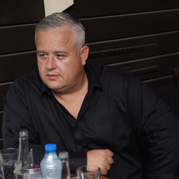 Pevač za noć zaradio 60.000 EVRA: Evo kako mu je to pošlo za rukom