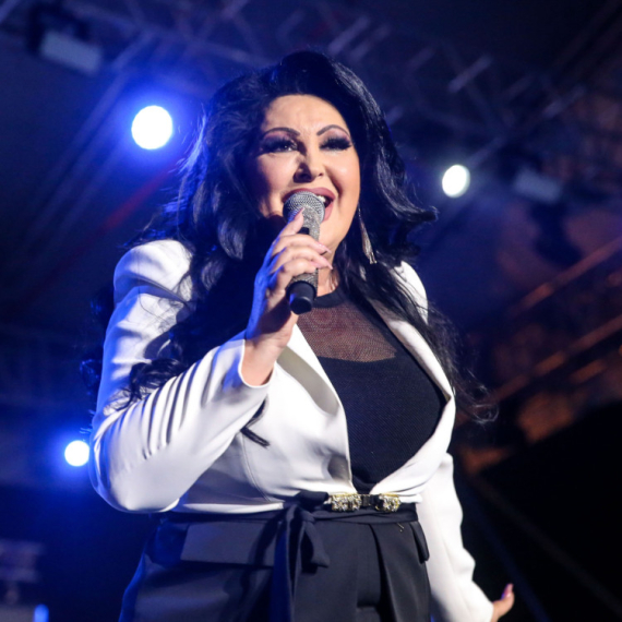 Dragana Mirković priznala da nije želela da bude PEVAČICA: To mi je bila TRAUMA!