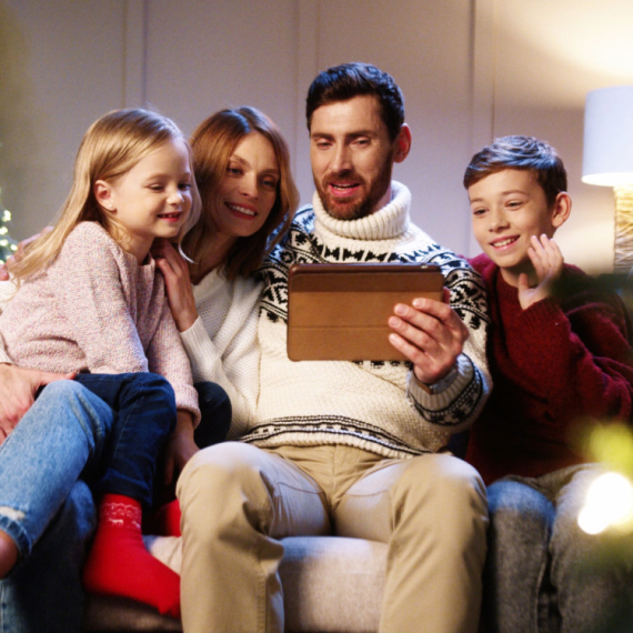 Ovih 10 pitanja postavite detetu na kraju ove godine – i zapišite odgovore