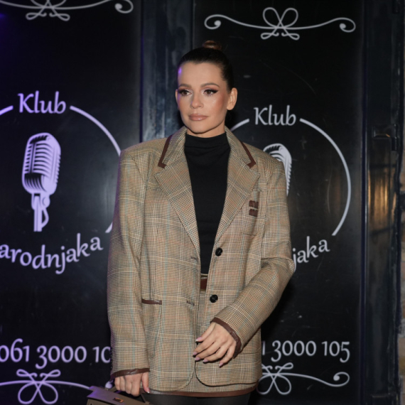 Jelena Kostov otkrila za koji hit žali što nije njen: "Baš mi je to dobra pesma"