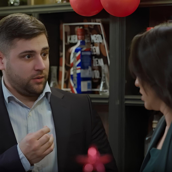 Igra sudbine: Nova godina i nove ljubavi - Nedelja, 4. januar - Kaja i Mile uključuju Vukašina u potragu za ukradenim nakitom