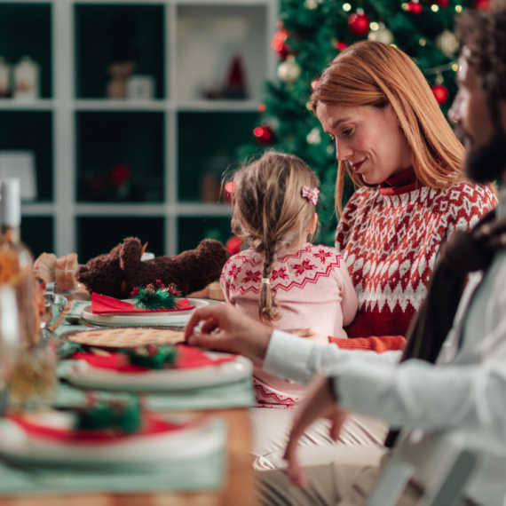 HOROSKOP ZA SREDU, 7. JANUAR: Device smirene i zadovoljne; Vodolije će „iz sve snage“ uživati sa članovima porodice