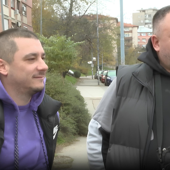 SLIKALI SE SA MANDOM: Momci iz THC familije se prisetili najdražih novogodišnjih uspomena iz detinjstva (VIDEO)