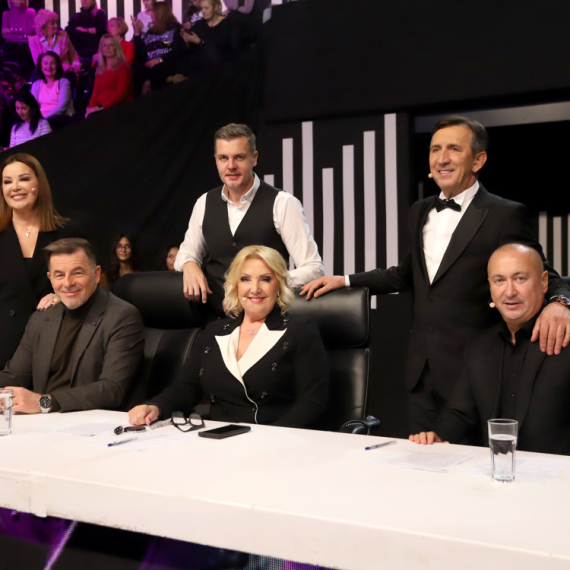 Nikad nije kasno - 11. januar - „Ovo je bilo baš udarnički“ – Snežana Đurišić i Đani oduševljeni nastupom