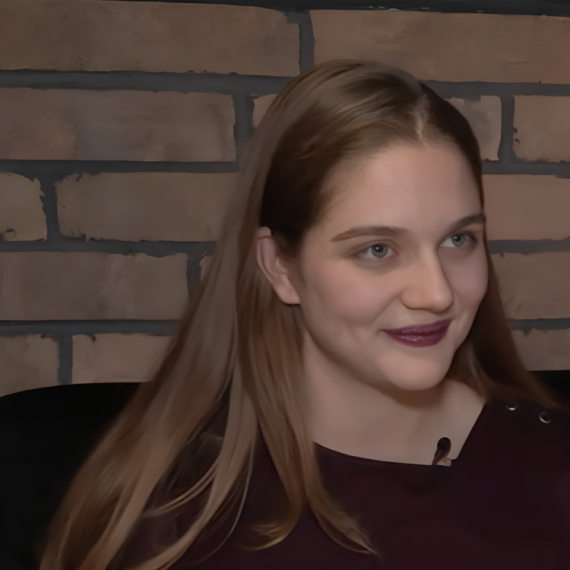 "VATRA JE BILA DO PLAFONA" Glumica Nina Perišić ispričala KAKO je zbog peha u kuhinji zamalo IZAZVALA POŽAR