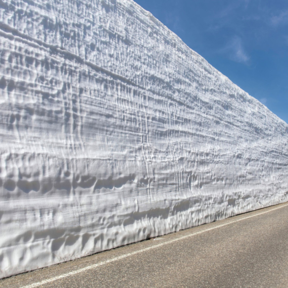 Da li znate u kojoj zemlji pada najviše snega: Toliko je visok da često prekriva i kuće - nije Rusija, ni Kanada