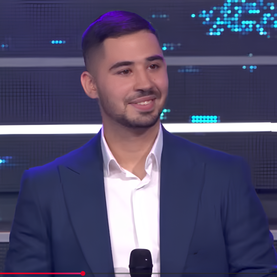 Hteo da odustane od takmičenja, pa se ZABLISTAO NA VELIKOJ SCENI: "Nisam mogao da pričam"