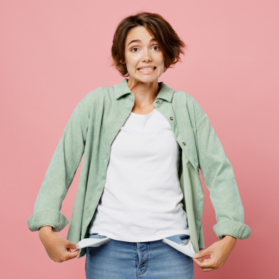 DNEVNI HOROSKOP ZA 13. JANUAR: Bikovi imaju NAPET odnos sa kolegama na poslu; Device su zabrinute zbog FINANSIJA, a Ribama propadaju PLANOVI!