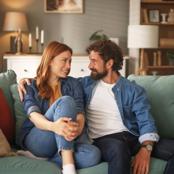 DNEVNI HOROSKOP ZA ČETVRTAK 15. JANUAR: Strelčevi NE TREBA da žure sa poslovnim dogovorima, Škorpije jure NA 100 STRANA, Lavovi napreduju sa SIMPATIJOM