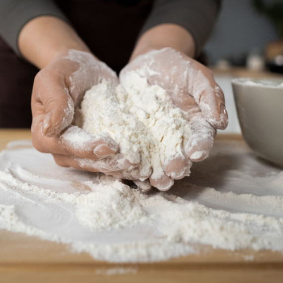 Kako prepoznati da li je brašno pokvareno? Ovi znakovi će vam pomoći
