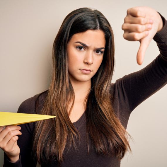 Nepisana pravila koja bi svaki putnik trebao da poštuje: Ove četiri stvari nikako nemojte da radite u avionu