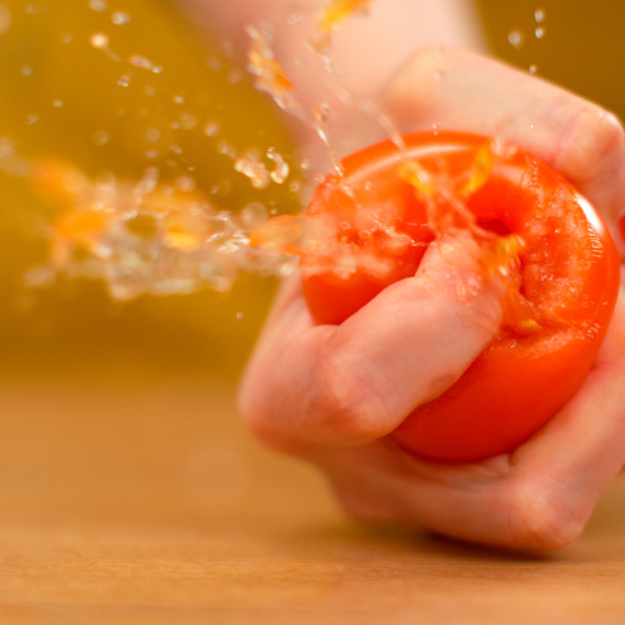 Tempirane bombe: Tri horoskopska znaka koja polude u sekundi