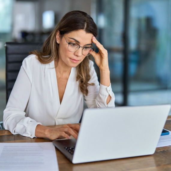 HOROSKOP ZA SREDU, 21. JANUAR: Ovaj dan donosi nagle promene i pritisak na Ovnove, Rakovi sa nestrpljenjem čekaju informacije!