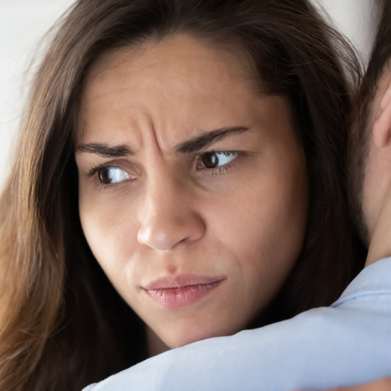 4 znaka da se PLAŠITE da budete RANJIVI