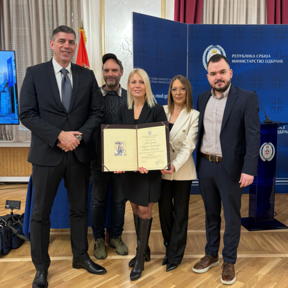 Još jedna vredna NAGRADA u rukama ekipe "EXPLOZIVA"