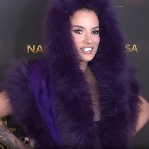 Barbara Bobak iskrena: “Mislim da je svaka žena u nekom momentu razočaranja u muškarce bar jednom izgovorila: Ma, dosta mi je više, PRELAZIM NA ŽENE”